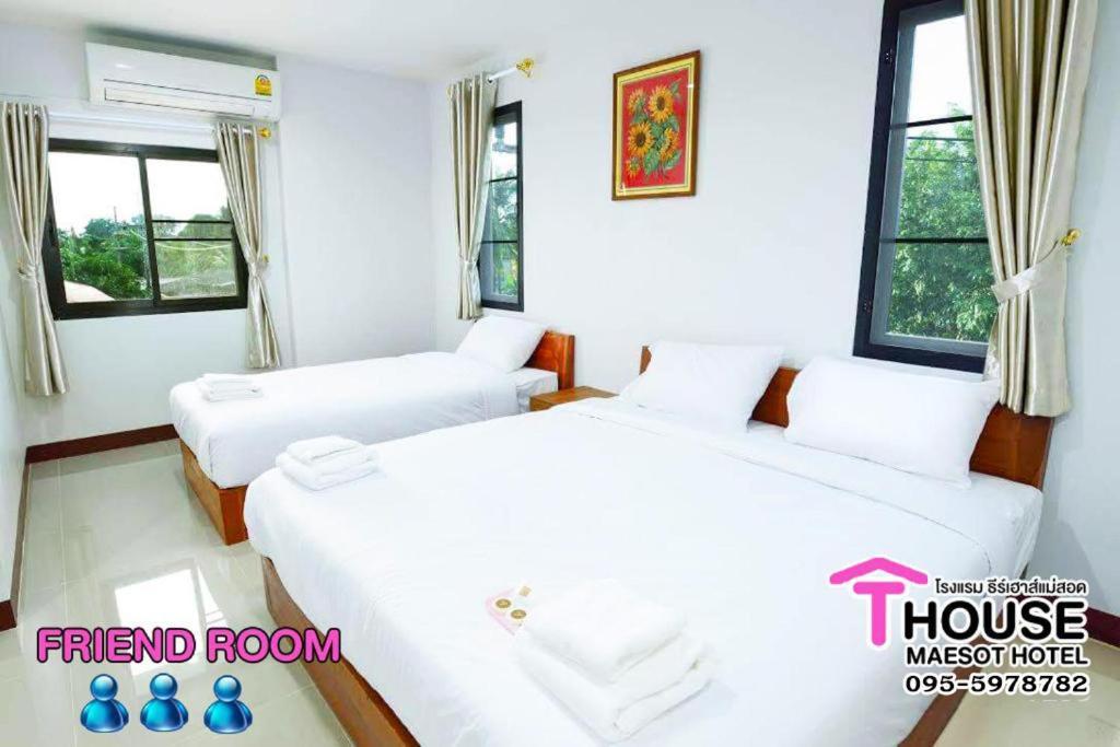 T. House Hotel Meszot Kültér fotó